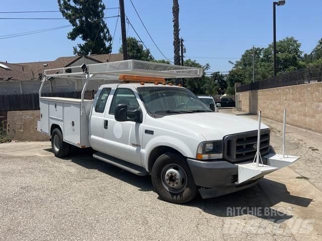 Ford F-350 Komunálne / Multi-úžitkové vozidlá