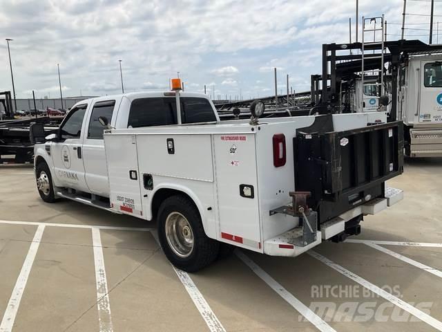 Ford F-350 Nakladacia/sklápacia bočnica