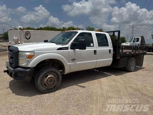 Ford F-350 Plošinové nákladné automobily/nákladné automobily so sklápacími bočnicami