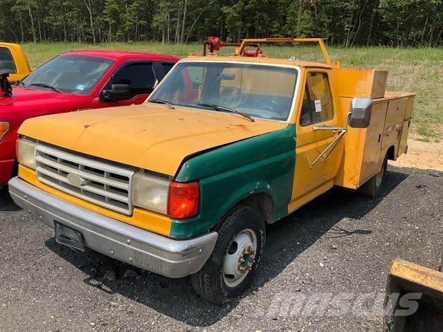 Ford F-350 Nakladacia/sklápacia bočnica