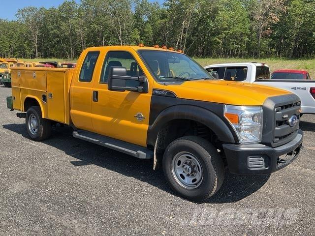 Ford F-350 Nakladacia/sklápacia bočnica