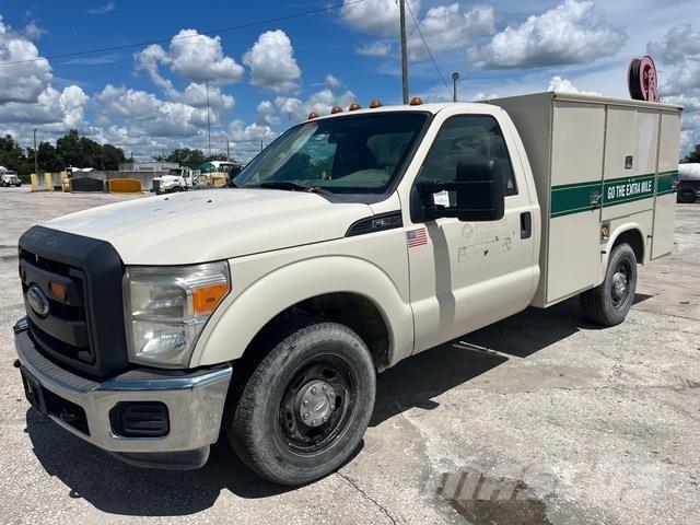 Ford F-350 Nakladacia/sklápacia bočnica