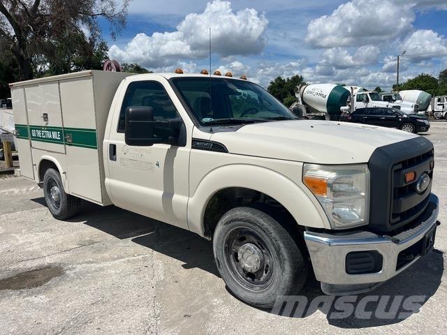 Ford F-350 Nakladacia/sklápacia bočnica