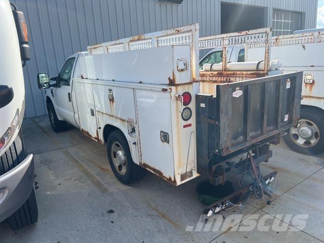 Ford F-350 Nakladacia/sklápacia bočnica