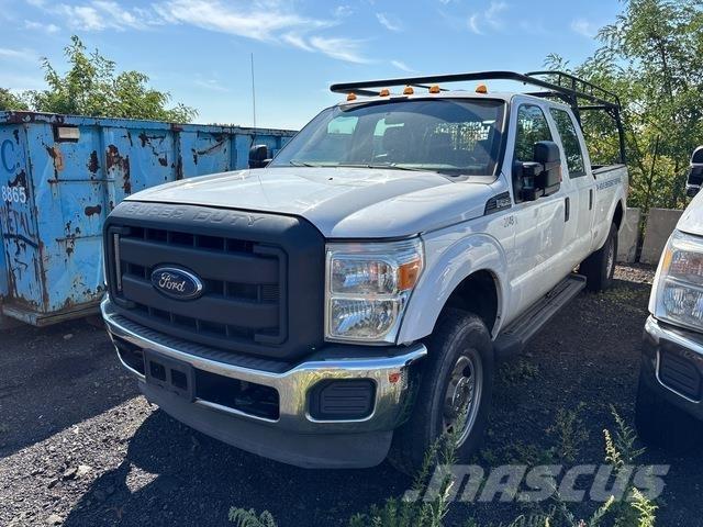 Ford F-350 Nakladacia/sklápacia bočnica