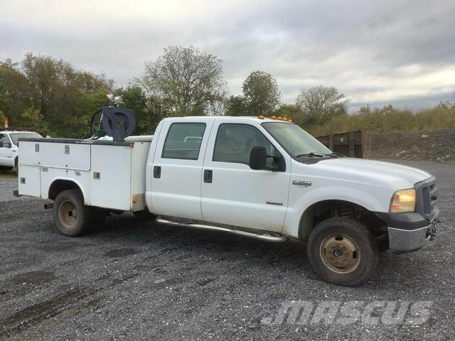 Ford F-350 Nakladacia/sklápacia bočnica