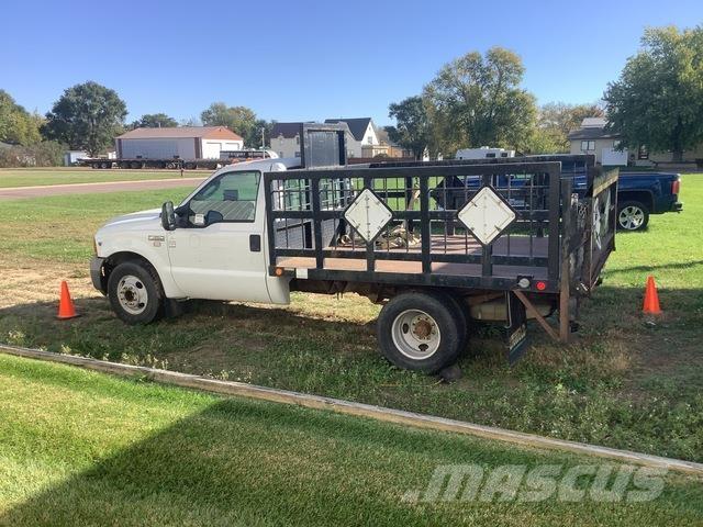 Ford F-350 Plošinové nákladné automobily/nákladné automobily so sklápacími bočnicami