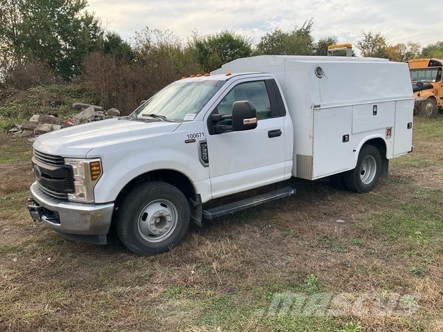 Ford F-350 Nakladacia/sklápacia bočnica