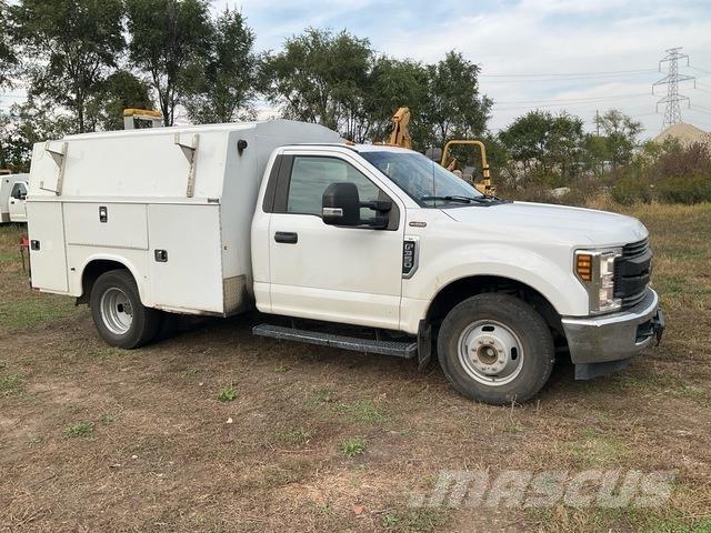 Ford F-350 Nakladacia/sklápacia bočnica