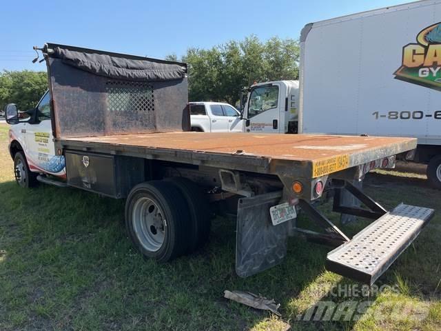 Ford F-450 Plošinové nákladné automobily/nákladné automobily so sklápacími bočnicami