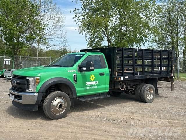 Ford F-450 Plošinové nákladné automobily/nákladné automobily so sklápacími bočnicami
