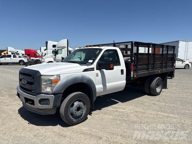 Ford F-450 Plošinové nákladné automobily/nákladné automobily so sklápacími bočnicami