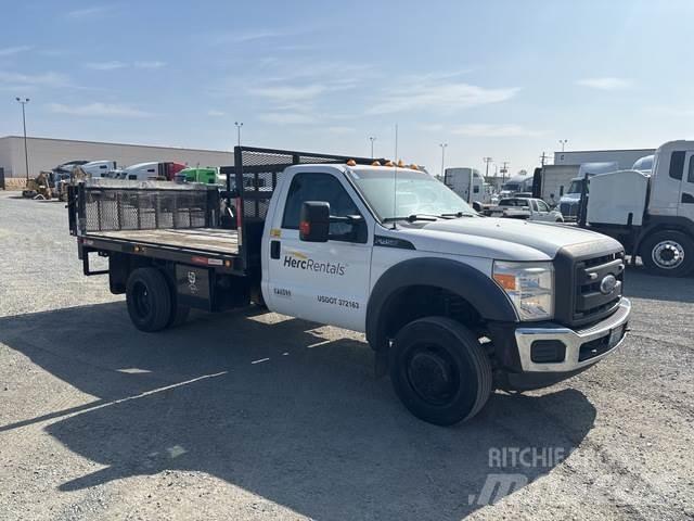 Ford F-450 Plošinové nákladné automobily/nákladné automobily so sklápacími bočnicami