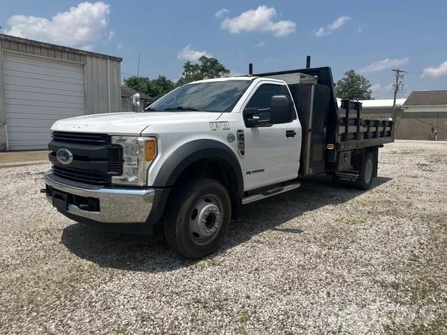 Ford F-450 Plošinové nákladné automobily/nákladné automobily so sklápacími bočnicami