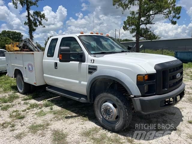 Ford F-450 Nakladacia/sklápacia bočnica
