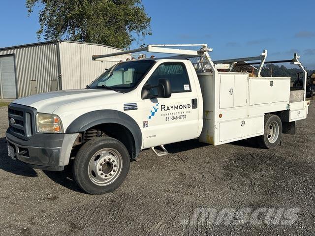 Ford F-450 Nakladacia/sklápacia bočnica