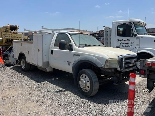 Ford F-450 Nakladacia/sklápacia bočnica