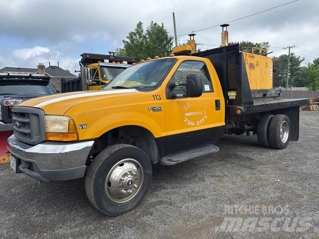 Ford F-450 Plošinové nákladné automobily/nákladné automobily so sklápacími bočnicami