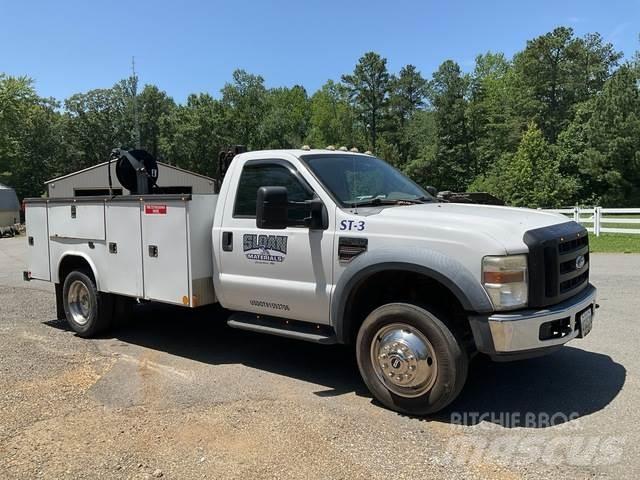 Ford F-450 Komunálne / Multi-úžitkové vozidlá