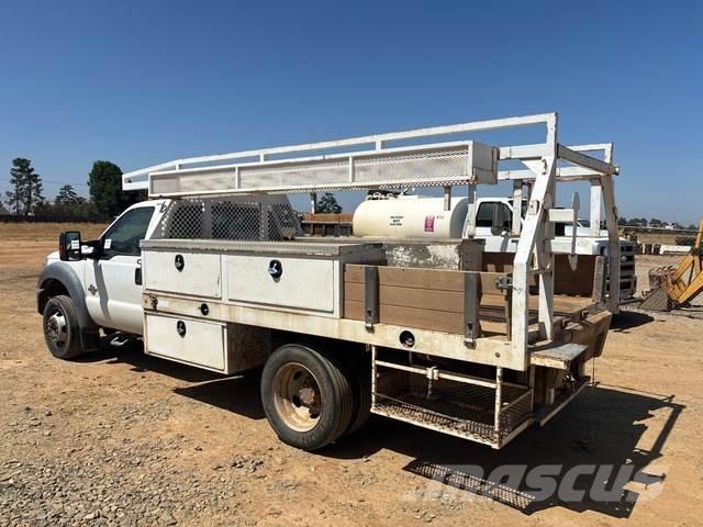 Ford F-450 Nakladacia/sklápacia bočnica