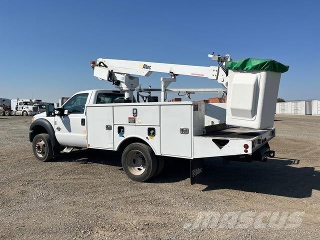 Ford F-450 Autoplošiny