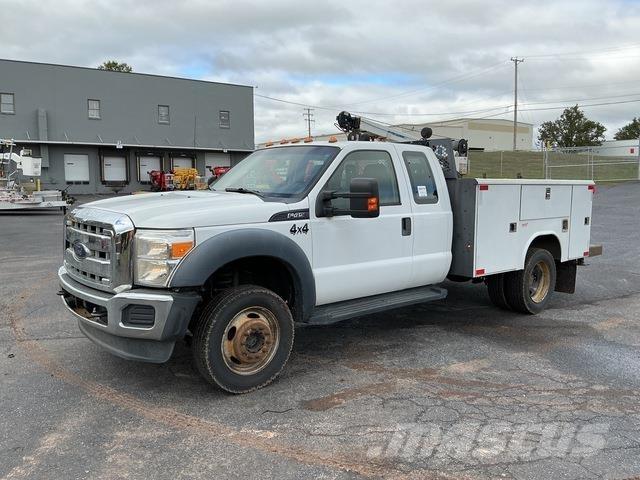 Ford F-450 Komunálne / Multi-úžitkové vozidlá