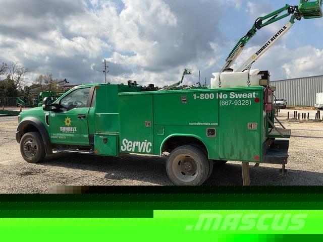 Ford F-450 Komunálne / Multi-úžitkové vozidlá