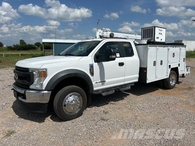 Ford F-550 Komunálne / Multi-úžitkové vozidlá