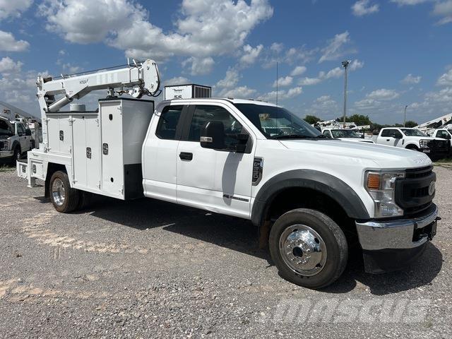 Ford F-550 Komunálne / Multi-úžitkové vozidlá