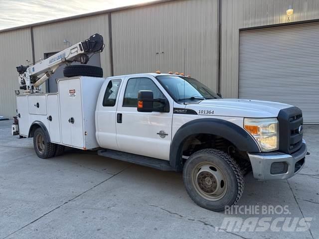 Ford F-550 Komunálne / Multi-úžitkové vozidlá