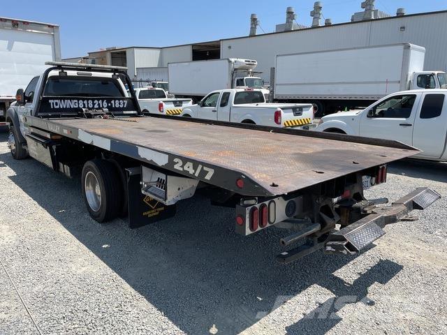 Ford F-550 Vyslobodzovacie vozidlá