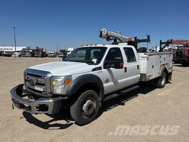 Ford F-550 Komunálne / Multi-úžitkové vozidlá