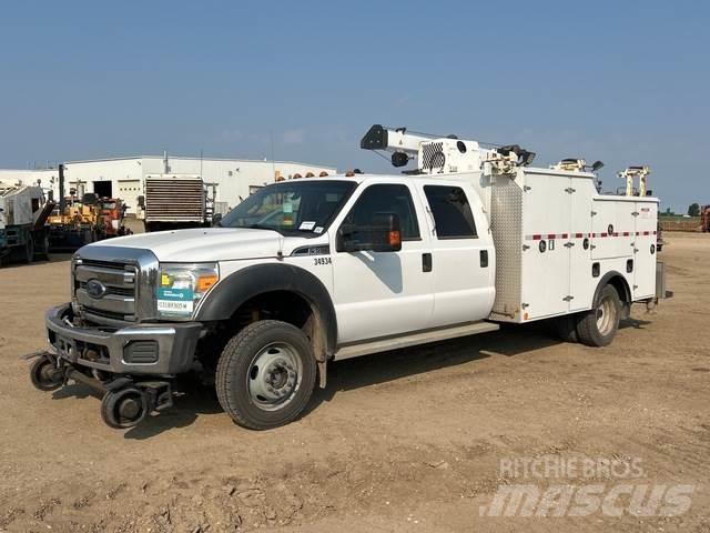 Ford F-550 Komunálne / Multi-úžitkové vozidlá