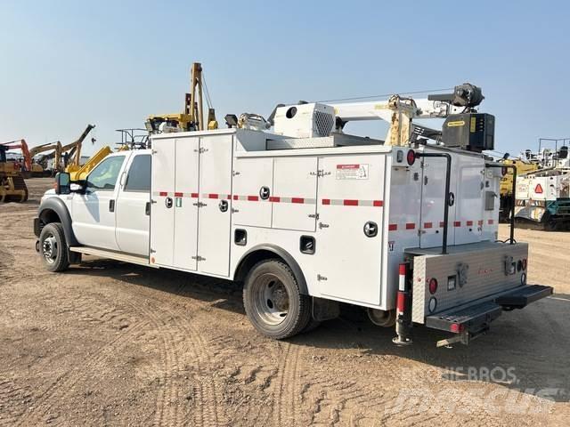 Ford F-550 Komunálne / Multi-úžitkové vozidlá
