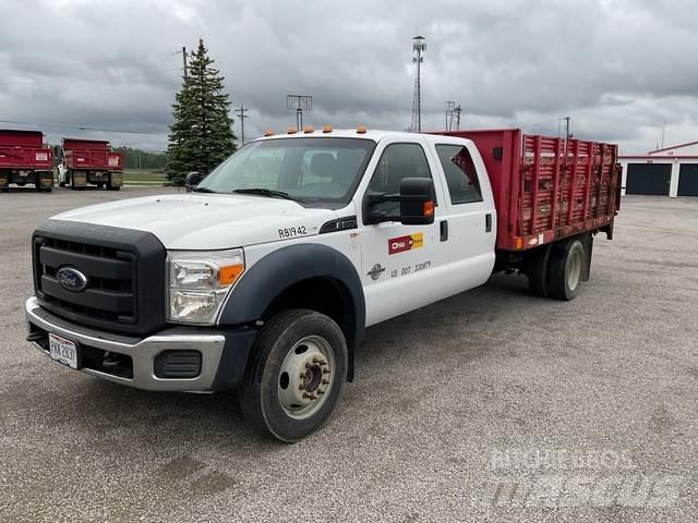 Ford F-550 Plošinové nákladné automobily/nákladné automobily so sklápacími bočnicami