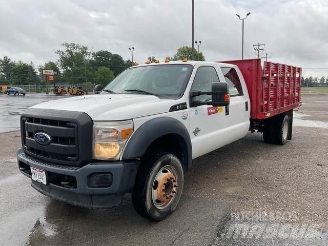Ford F-550 Plošinové nákladné automobily/nákladné automobily so sklápacími bočnicami