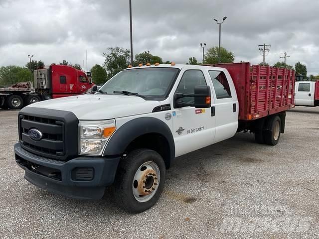 Ford F-550 Plošinové nákladné automobily/nákladné automobily so sklápacími bočnicami