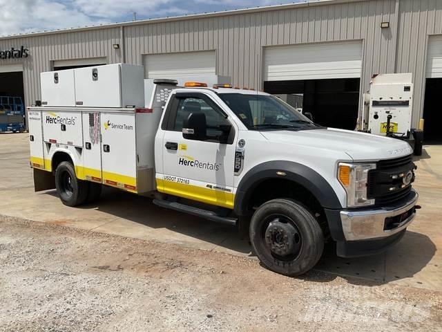 Ford F-550 Stavebníctvo - ostatné