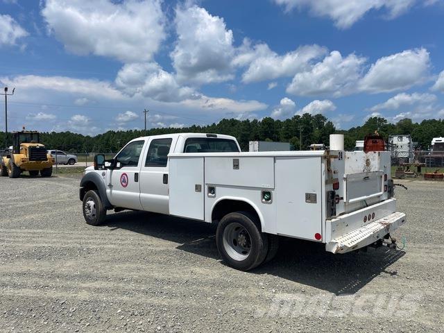 Ford F-550 Nakladacia/sklápacia bočnica