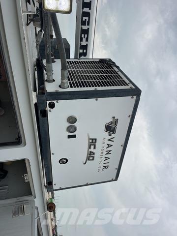 Ford F-550 Komunálne / Multi-úžitkové vozidlá