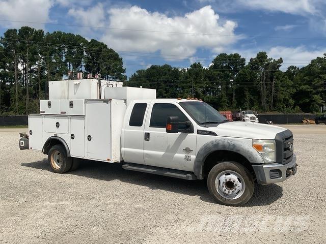 Ford F-550 Cisternové nákladné vozidlá