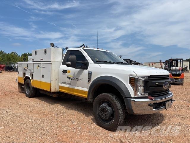 Ford F-550 Cisternové nákladné vozidlá