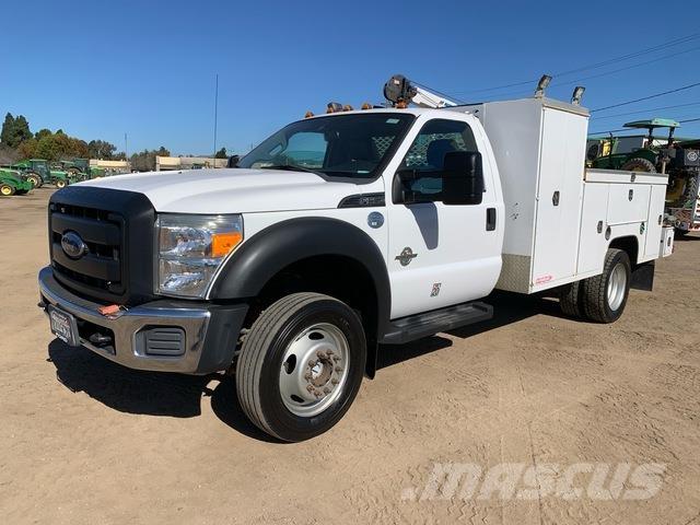 Ford F-550 Komunálne / Multi-úžitkové vozidlá