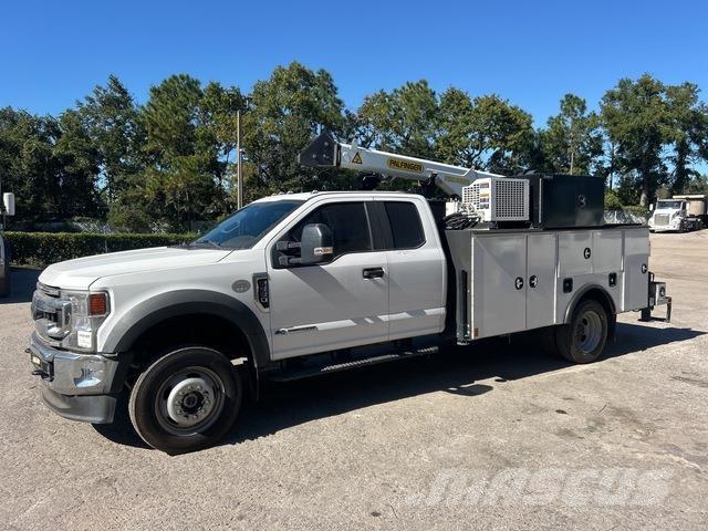 Ford F-550 Komunálne / Multi-úžitkové vozidlá