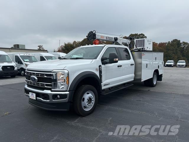 Ford F-550 Komunálne / Multi-úžitkové vozidlá