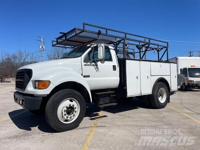 Ford F-650 Nakladacia/sklápacia bočnica