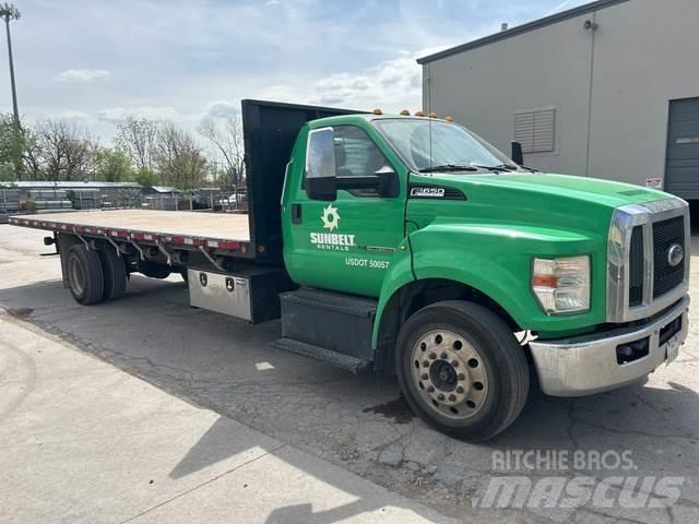 Ford F-650 Plošinové nákladné automobily/nákladné automobily so sklápacími bočnicami