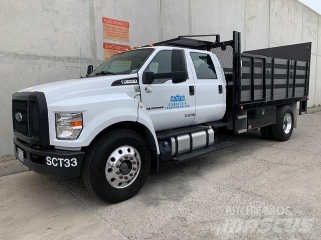 Ford F-650 Plošinové nákladné automobily/nákladné automobily so sklápacími bočnicami