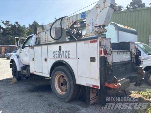 Ford F-650 Komunálne / Multi-úžitkové vozidlá