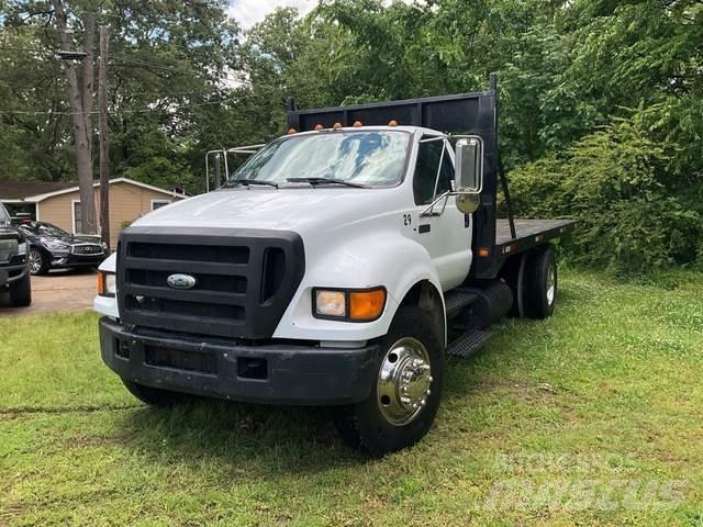 Ford F-750 Plošinové nákladné automobily/nákladné automobily so sklápacími bočnicami